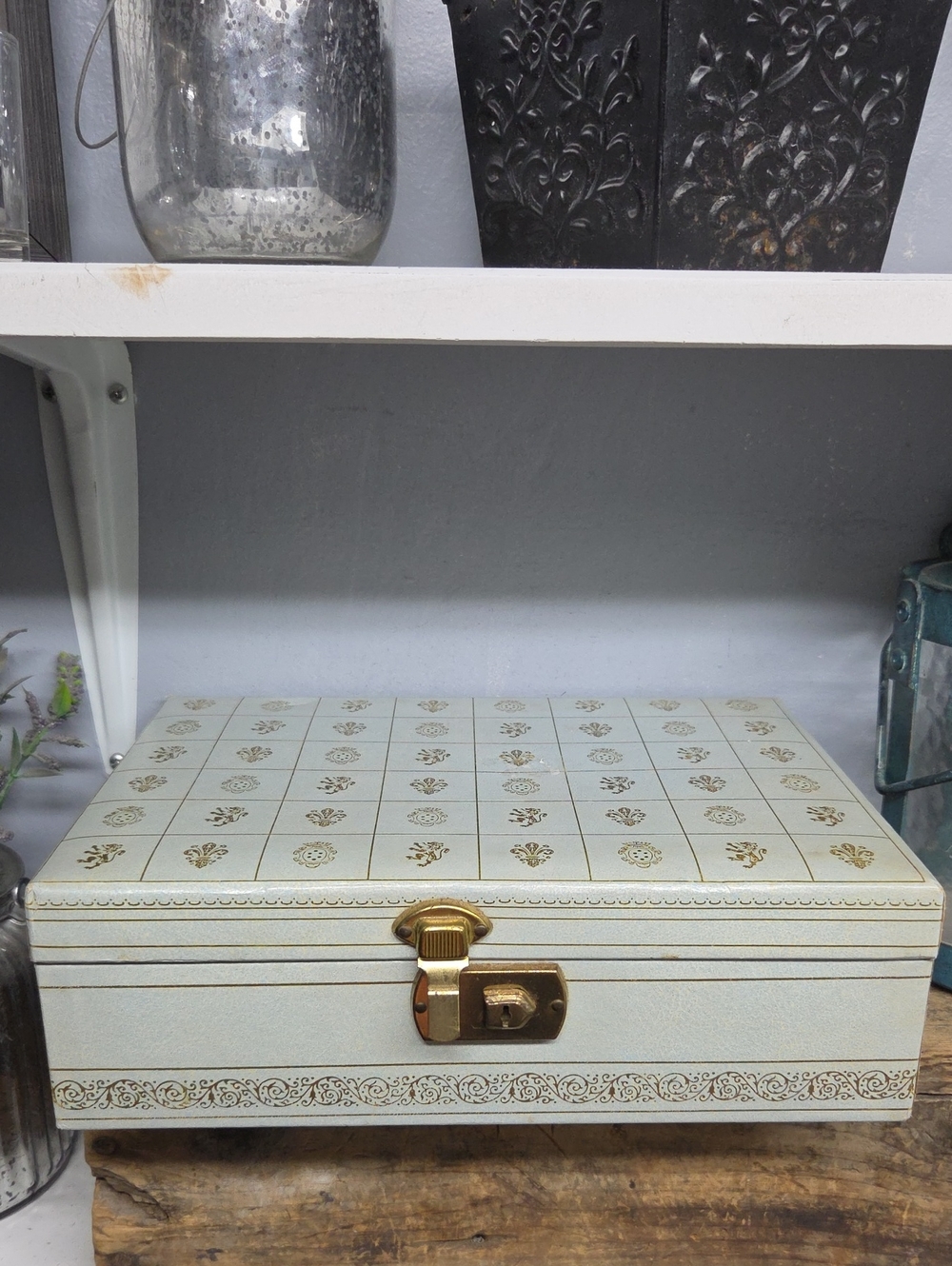 Vintage 1960s  Faux Leather Jewelry Box w/ Gold Detailing